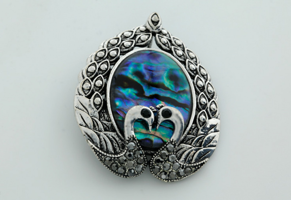 Брошь-подвеска