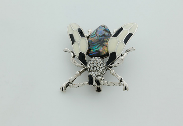 Брошь "Жук"